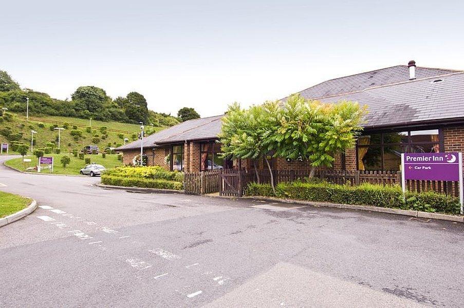 Premier Inn High Wycombe/Beaconsfield ภายนอก รูปภาพ